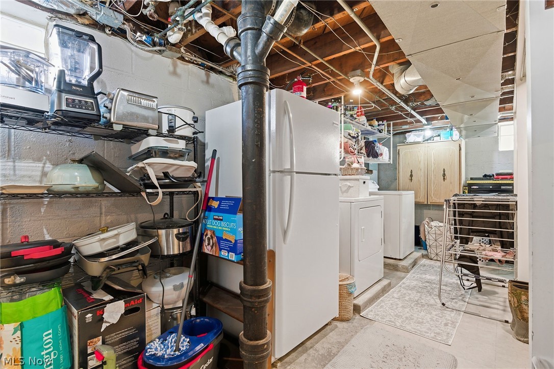 1617 Fruitland Avenue Mayfield Heights OH 44124