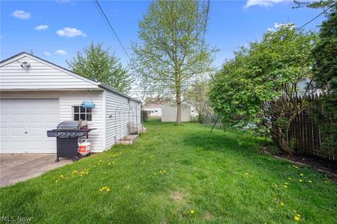 1617 Fruitland Avenue Mayfield Heights OH 44124