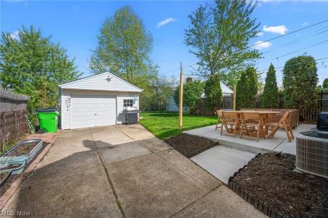 1617 Fruitland Avenue Mayfield Heights OH 44124