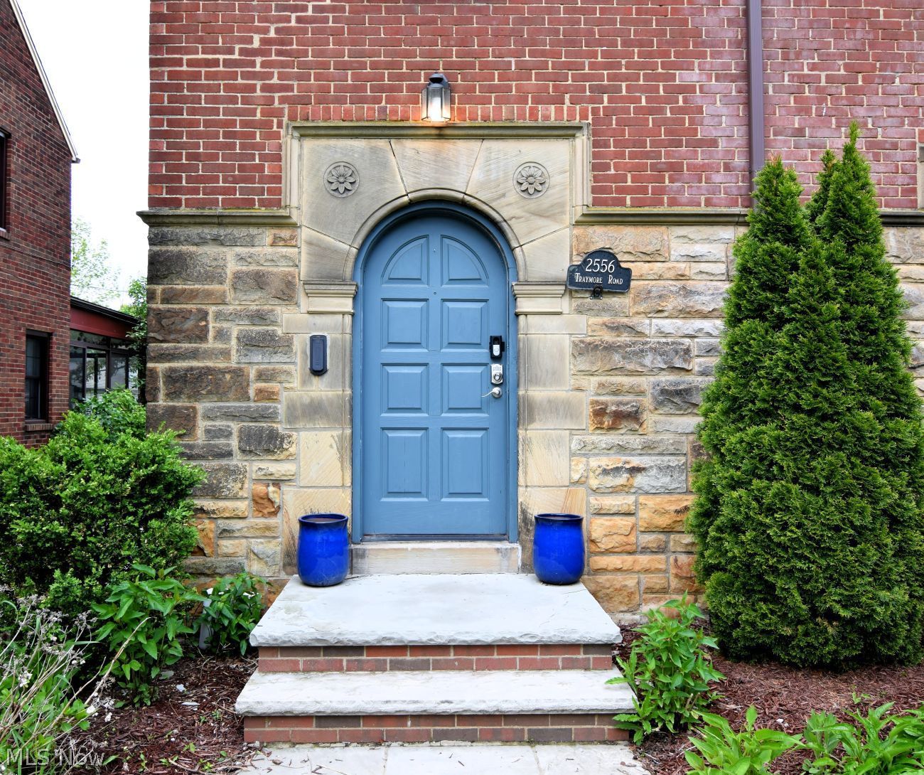 2556 Traymore Road University Heights OH 44118