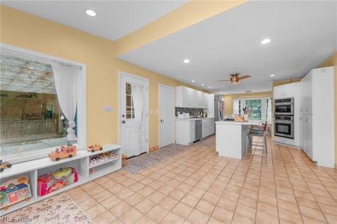 21126 Fairmount Boulevard Shaker Heights OH 44118