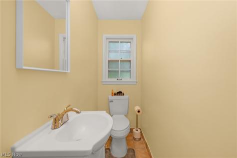 21126 Fairmount Boulevard Shaker Heights OH 44118