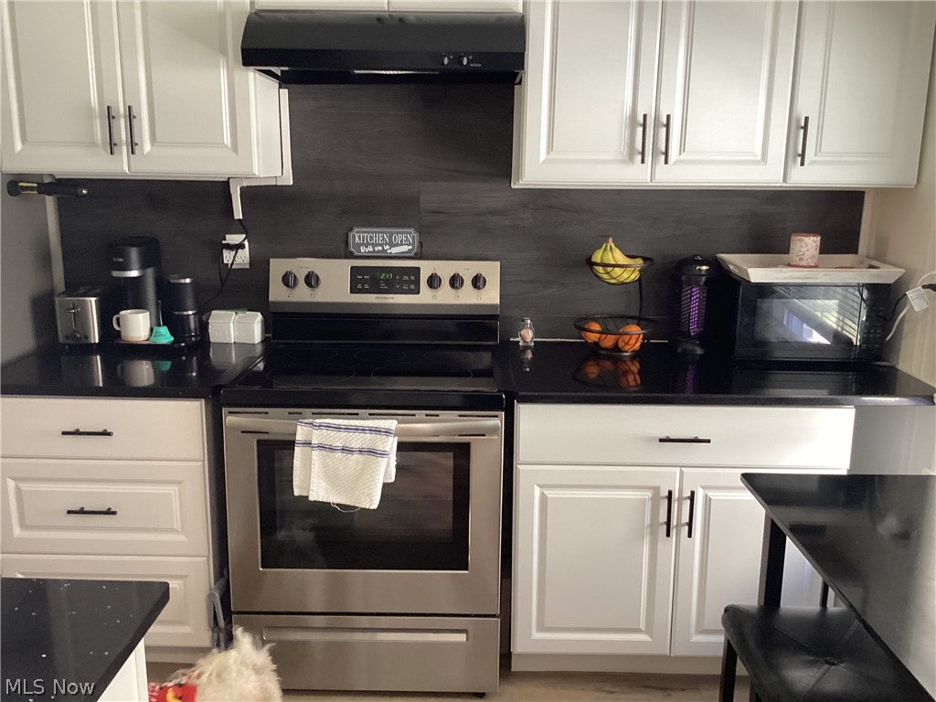 4225 Brookside Boulevard Cleveland OH 44135