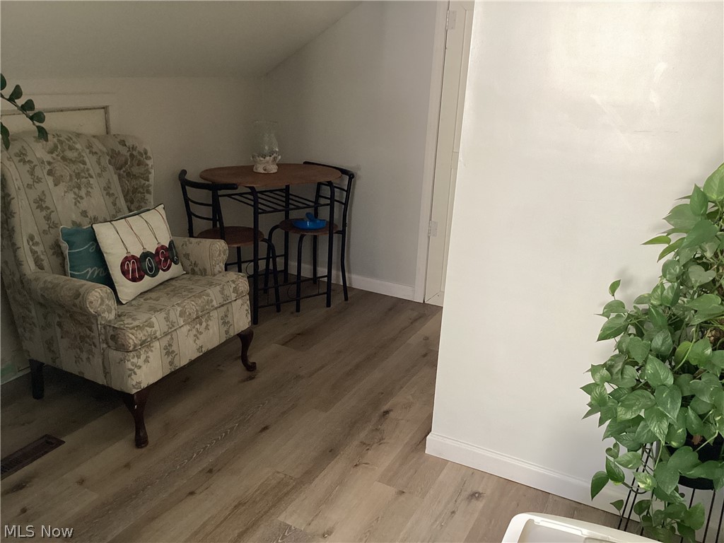 4225 Brookside Boulevard Cleveland OH 44135