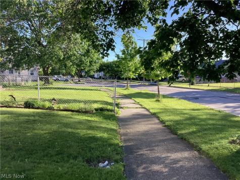 4225 Brookside Boulevard Cleveland OH 44135