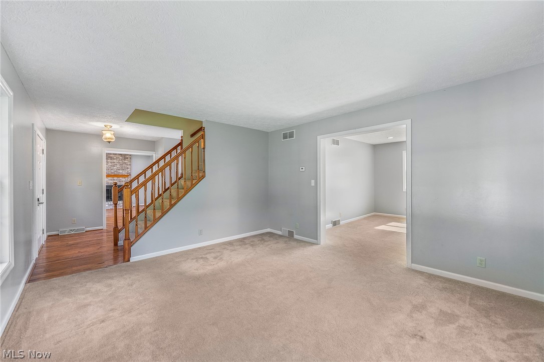 7448 Oakwood Drive Brookfield OH 44403