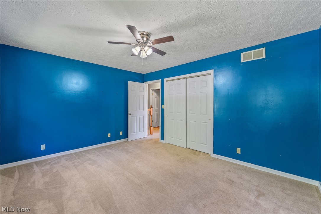 7448 Oakwood Drive Brookfield OH 44403
