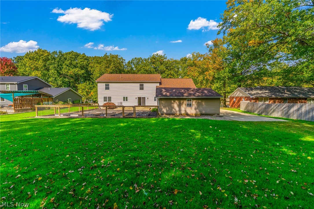 7448 Oakwood Drive Brookfield OH 44403