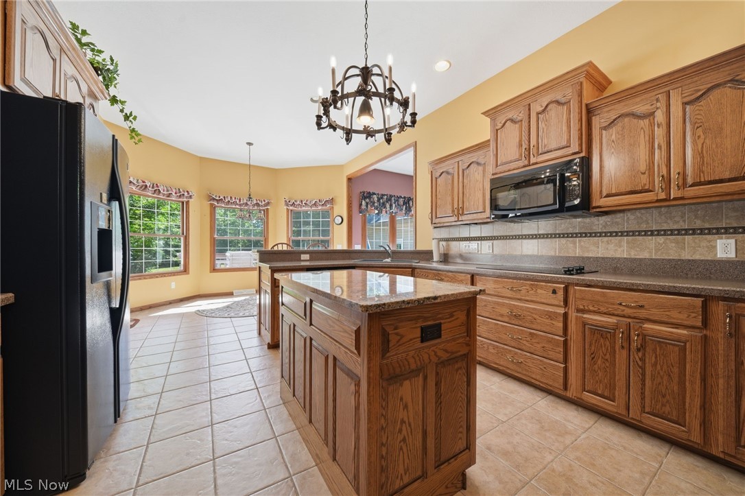 12065 Pheasant Court Chardon OH 44024