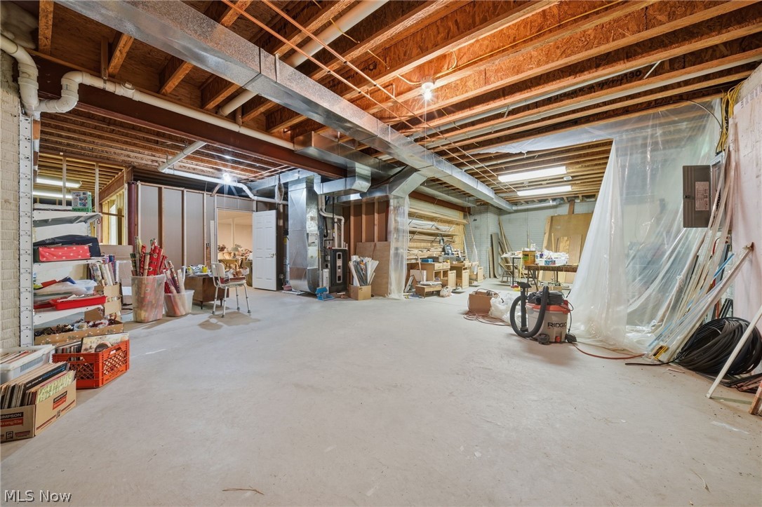 12065 Pheasant Court Chardon OH 44024