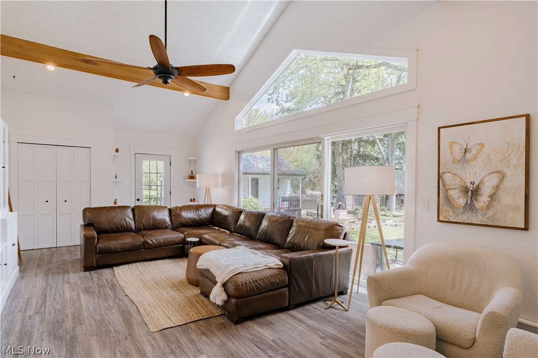 15437 Hemlock Point Road Chagrin Falls OH 44022