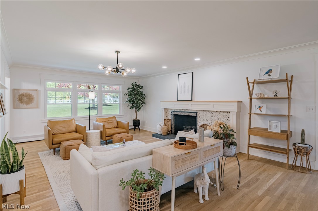 15437 Hemlock Point Road Chagrin Falls OH 44022
