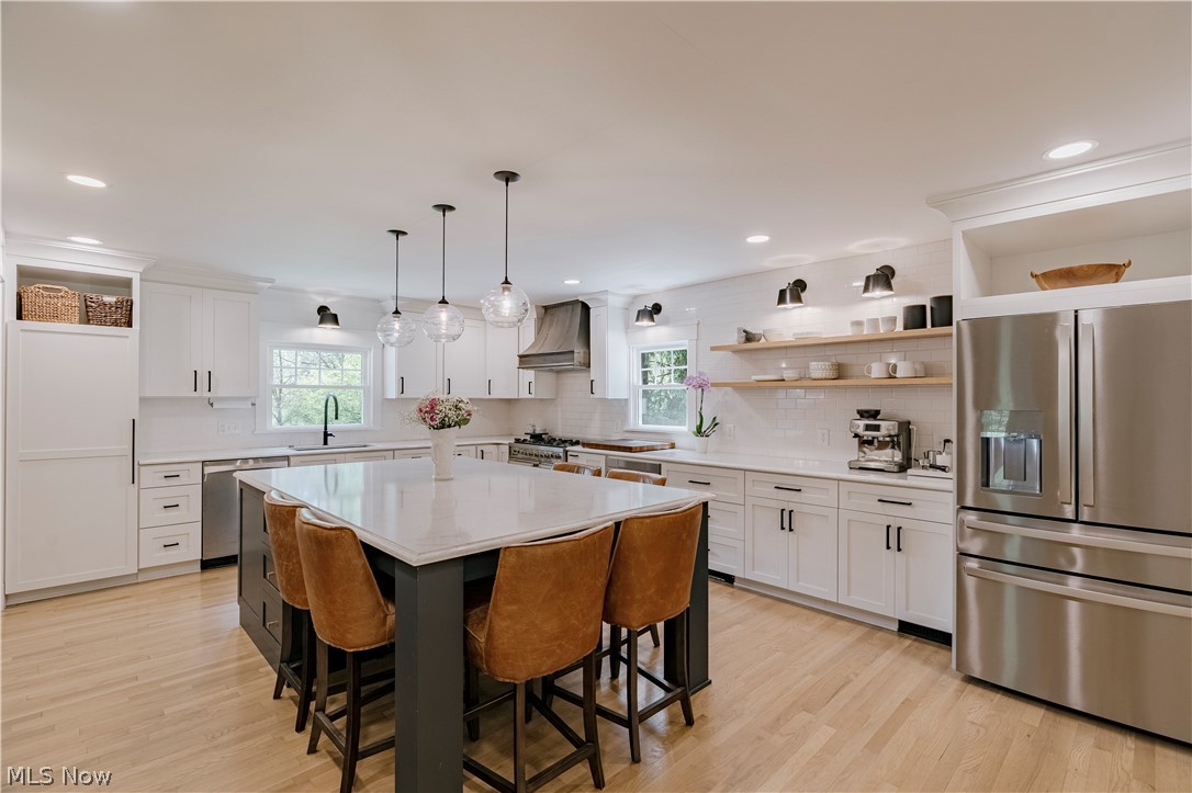 15437 Hemlock Point Road Chagrin Falls OH 44022