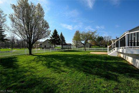 11290 Trenton Road NW Uniontown OH 44685