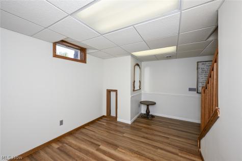 11290 Trenton Road NW Uniontown OH 44685