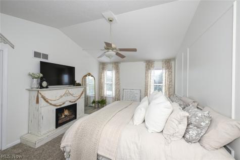 11290 Trenton Road NW Uniontown OH 44685