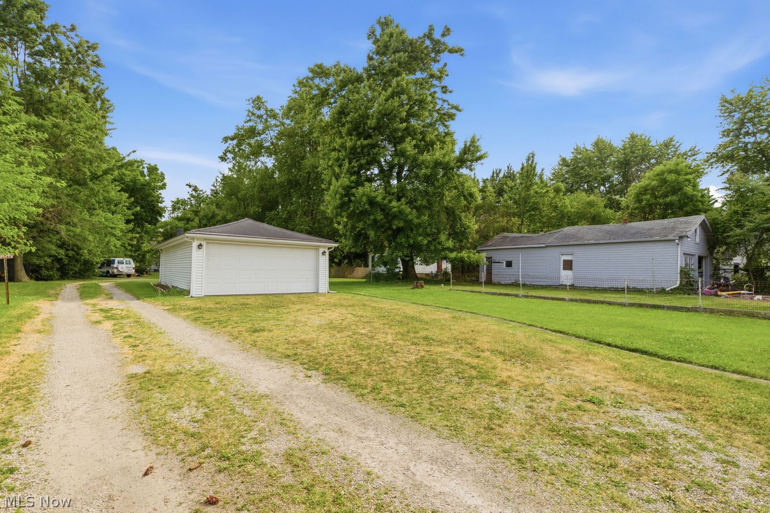 125 W 39th Street Lorain OH 44052