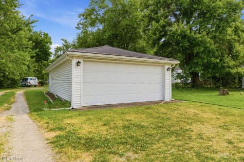 125 W 39th Street Lorain OH 44052
