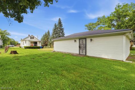 125 W 39th Street Lorain OH 44052