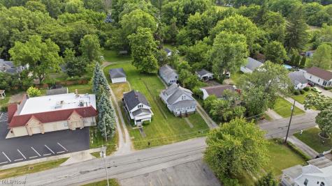 125 W 39th Street Lorain OH 44052