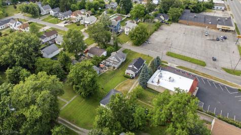 125 W 39th Street Lorain OH 44052