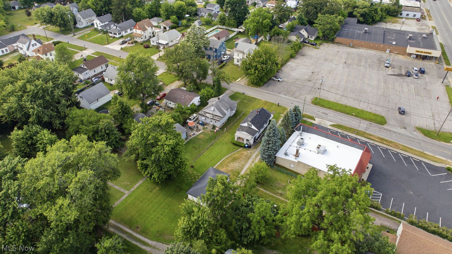 125 W 39th Street Lorain OH 44052