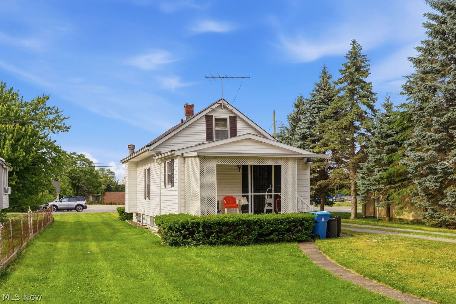 125 W 39th Street Lorain OH 44052