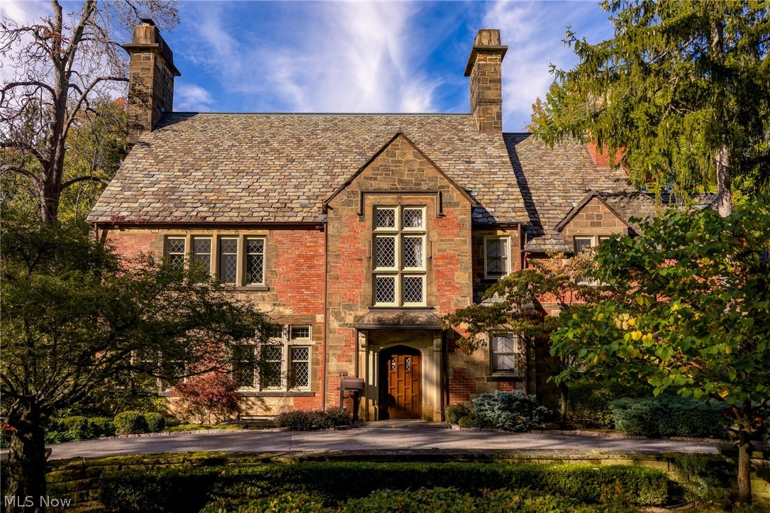 22525 Shaker Boulevard Shaker Heights OH 44122