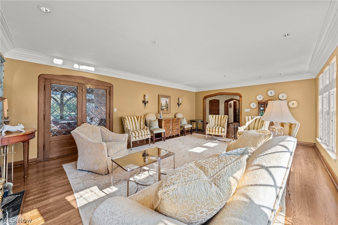 22525 Shaker Boulevard Shaker Heights OH 44122