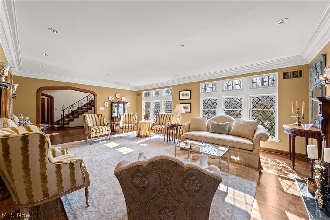 22525 Shaker Boulevard Shaker Heights OH 44122