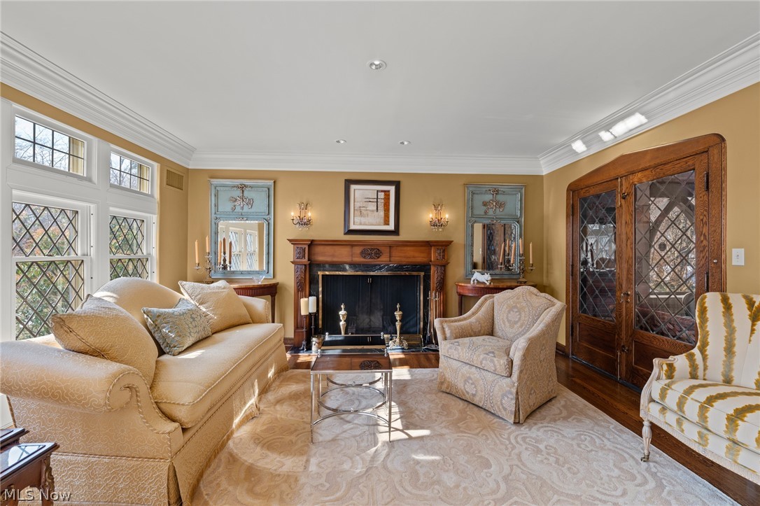 22525 Shaker Boulevard Shaker Heights OH 44122
