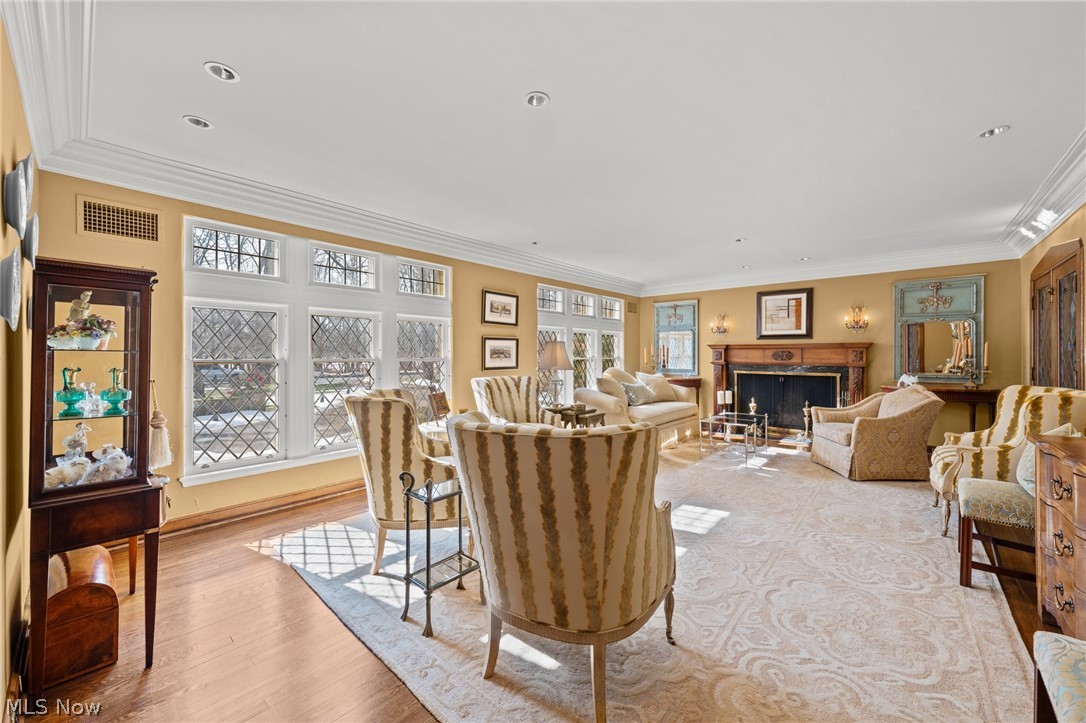 22525 Shaker Boulevard Shaker Heights OH 44122