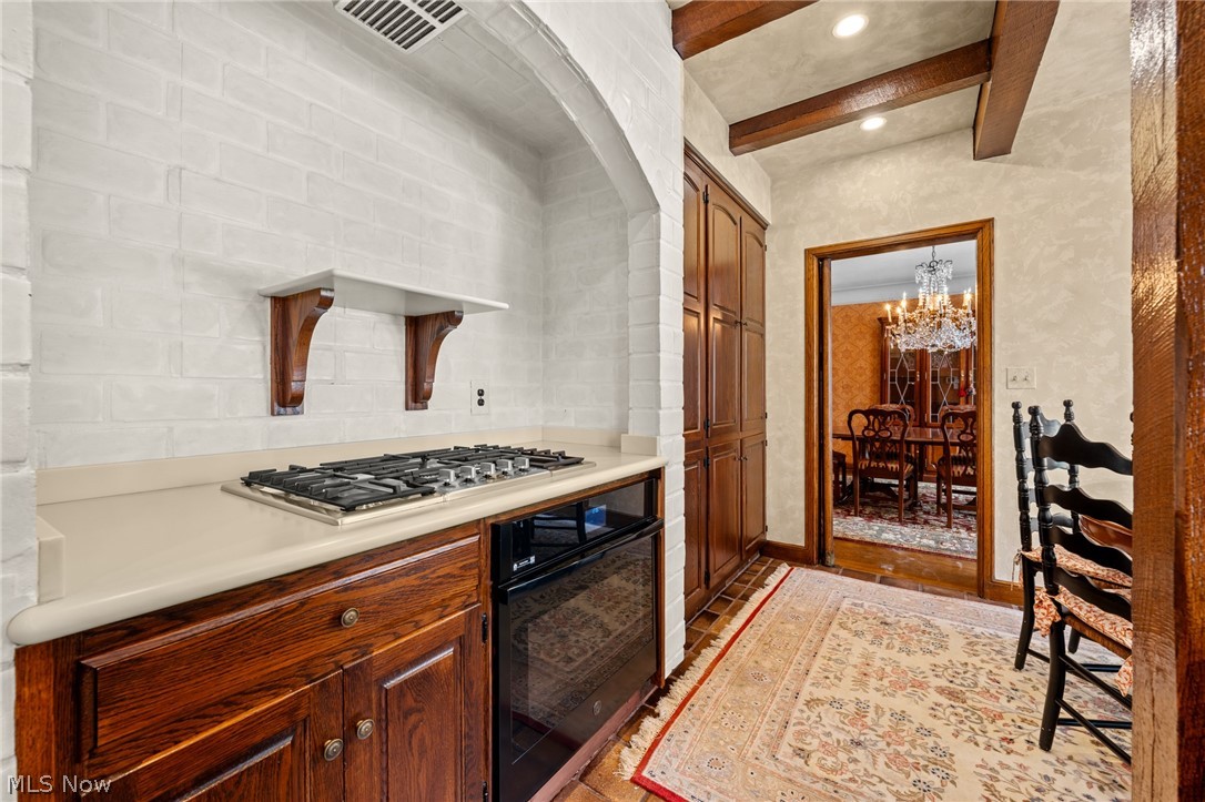 22525 Shaker Boulevard Shaker Heights OH 44122