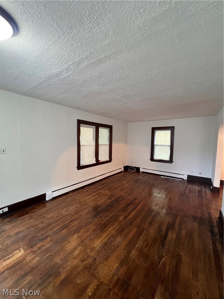 1186 Pondview Avenue Akron OH 44305