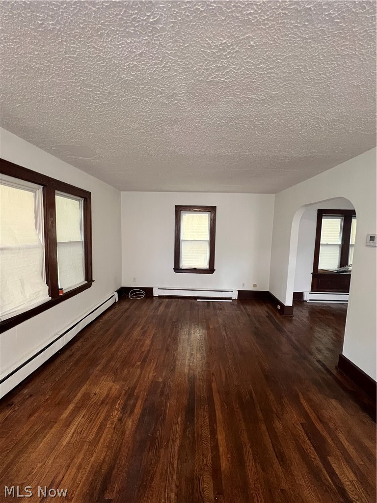 1186 Pondview Avenue Akron OH 44305