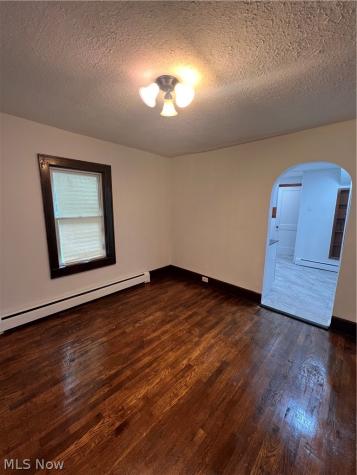 1186 Pondview Avenue Akron OH 44305