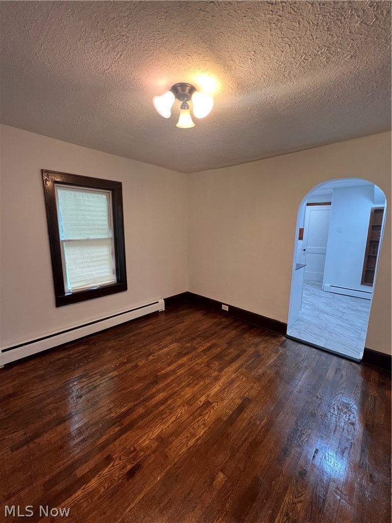 1186 Pondview Avenue Akron OH 44305
