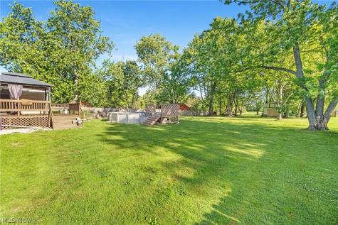 3710 W Pleasant Valley Road Parma OH 44134