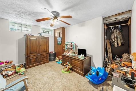 3710 W Pleasant Valley Road Parma OH 44134