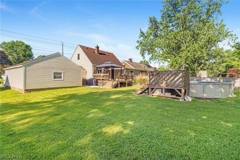 3710 W Pleasant Valley Road Parma OH 44134