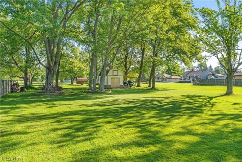 3710 W Pleasant Valley Road Parma OH 44134