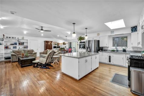34580 Sherbrook Park Drive Solon OH 44139