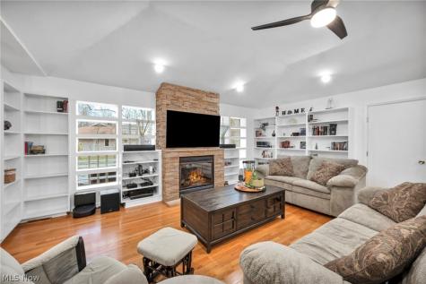 34580 Sherbrook Park Drive Solon OH 44139