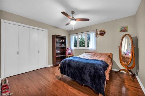 34580 Sherbrook Park Drive Solon OH 44139