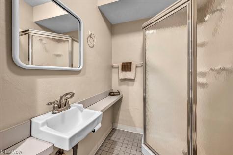 34580 Sherbrook Park Drive Solon OH 44139