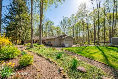 34580 Sherbrook Park Drive Solon OH 44139