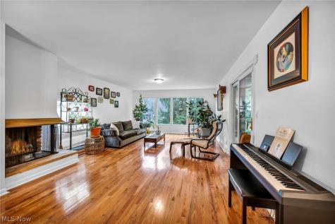 34580 Sherbrook Park Drive Solon OH 44139