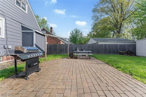 4289 W 229th Street Fairview Park OH 44126