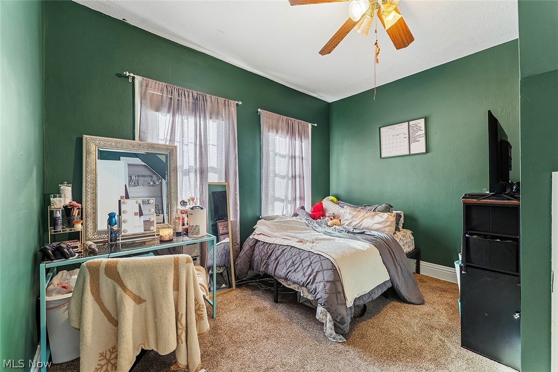 4289 W 229th Street Fairview Park OH 44126