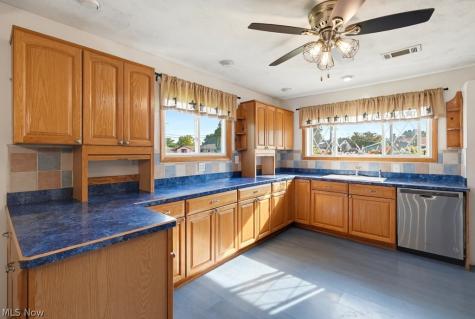 2668 Notle Street Streetsboro OH 44241